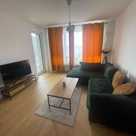 New Downtown Apartment Couple Minute From The Old Town Братислава Екстер'єр фото